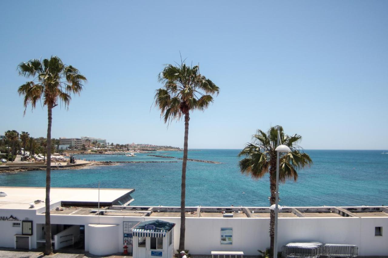 Phaedrus Living Seaview Studio Suite Lighthouse 52 Paphos Bagian luar foto