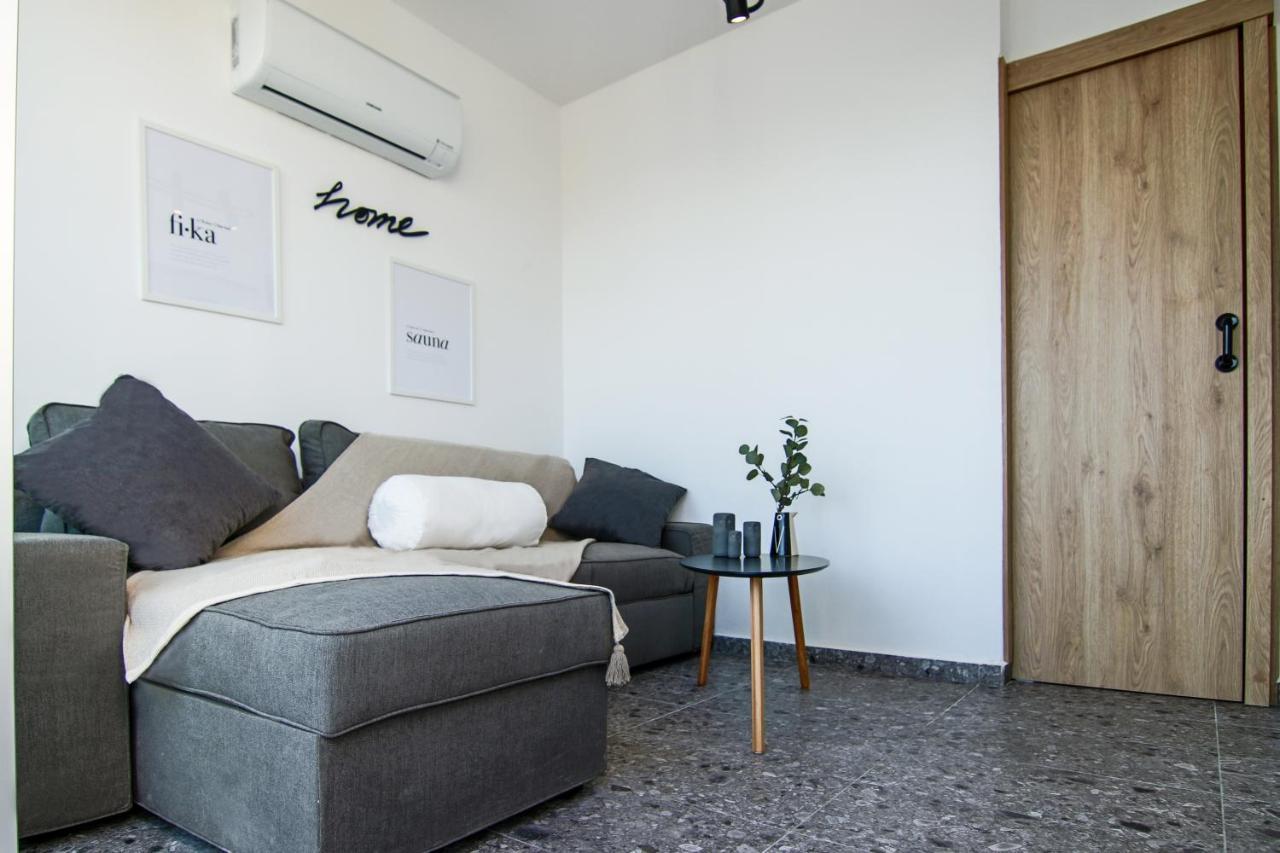 Phaedrus Living Seaview Studio Suite Lighthouse 52 Paphos Bagian luar foto