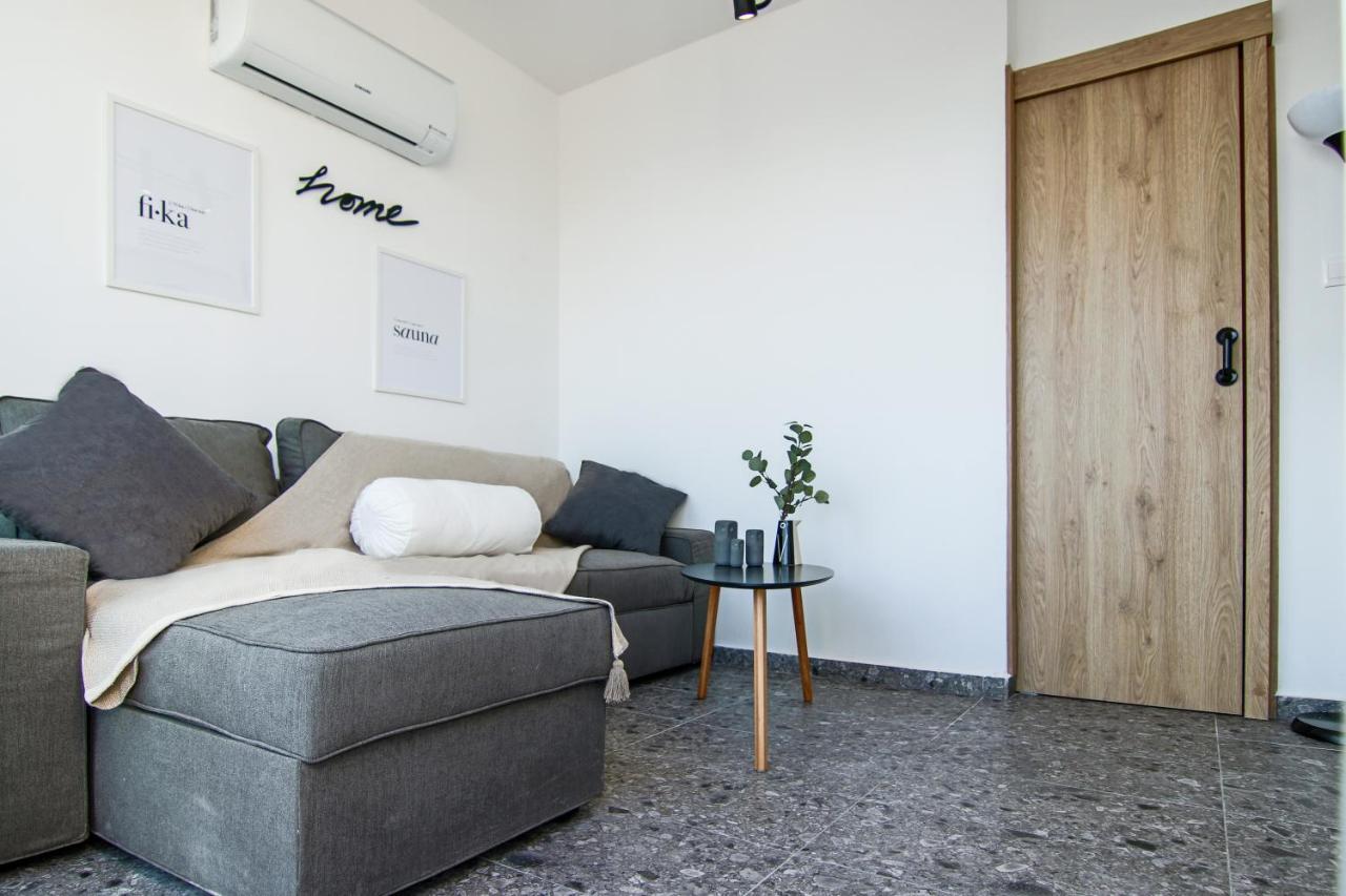Phaedrus Living Seaview Studio Suite Lighthouse 52 Paphos Bagian luar foto